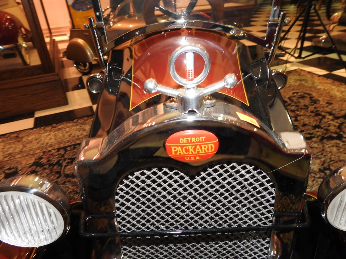 Restored 1929 Packard American National Pedal Car - 13