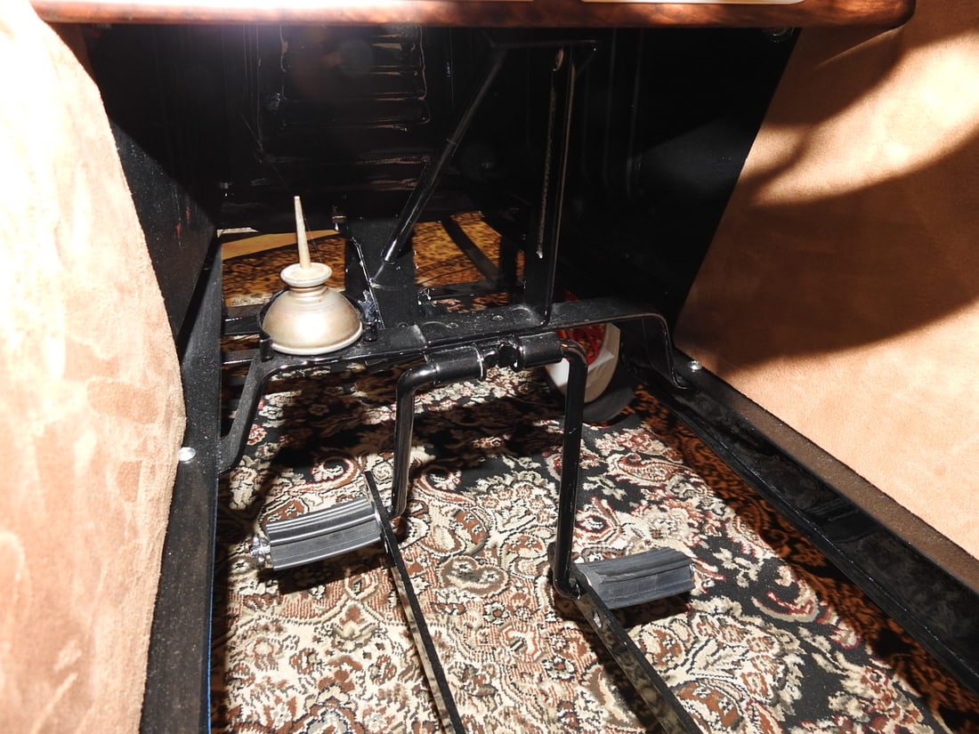 Restored 1929 Packard American National Pedal Car - 16