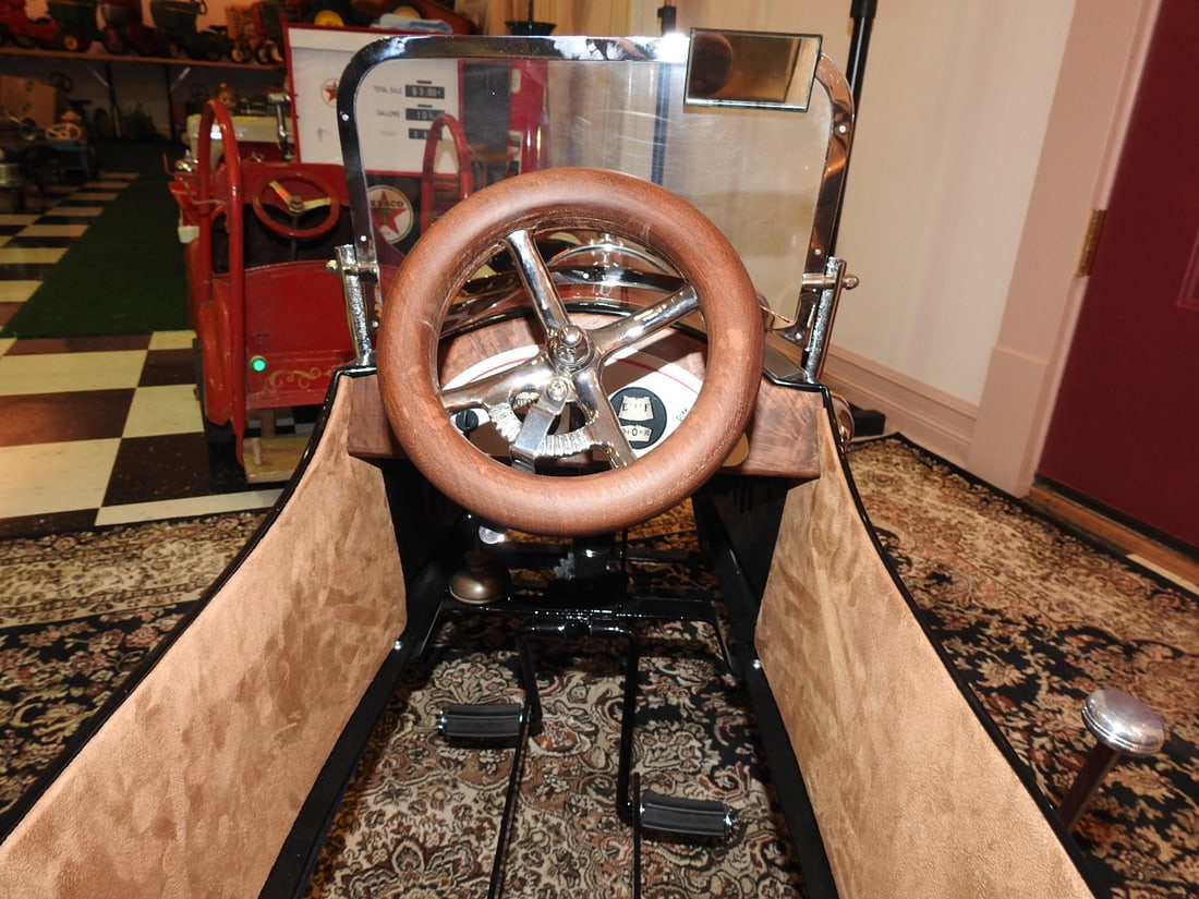 Restored 1929 Packard American National Pedal Car - 18