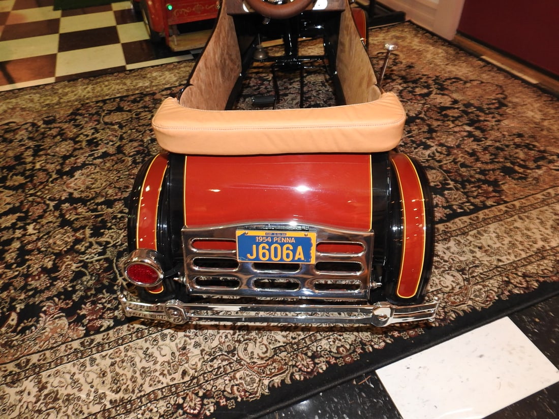 Restored 1929 Packard American National Pedal Car - 4