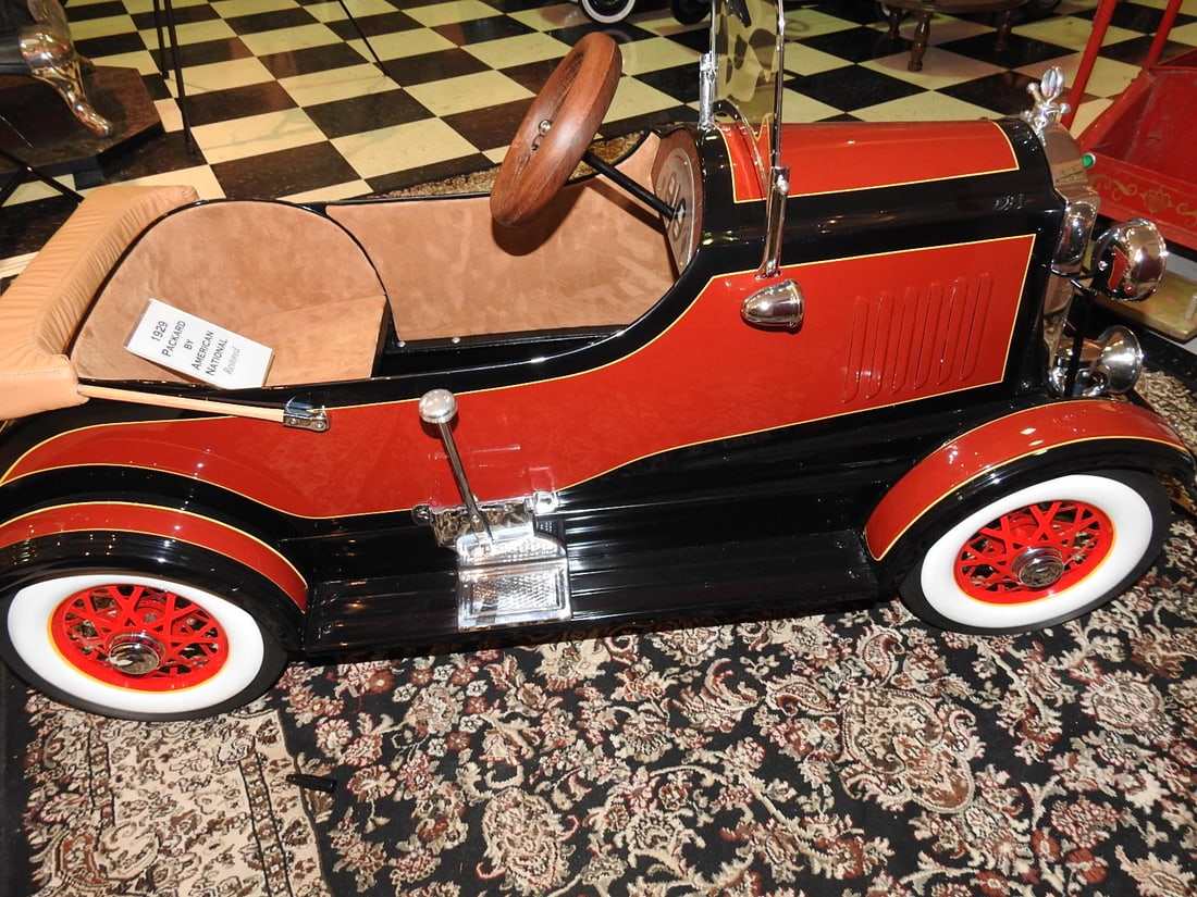 Restored 1929 Packard American National Pedal Car - 5