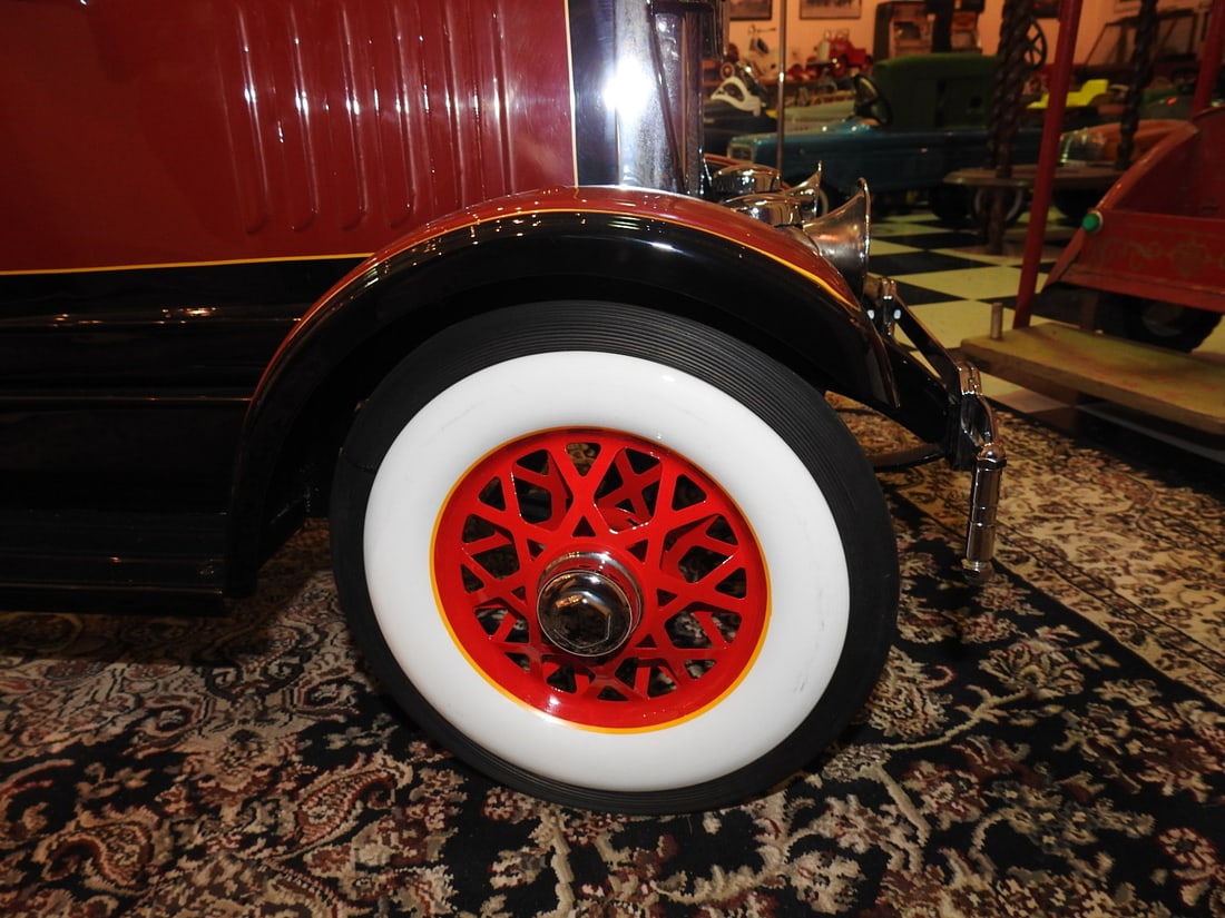 Restored 1929 Packard American National Pedal Car - 9