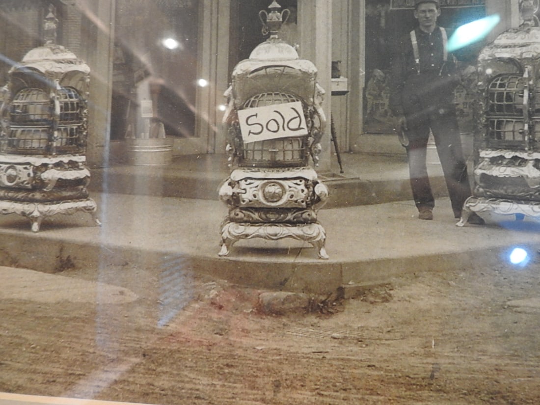 Framed Vintage Storefront Photograph - 3
