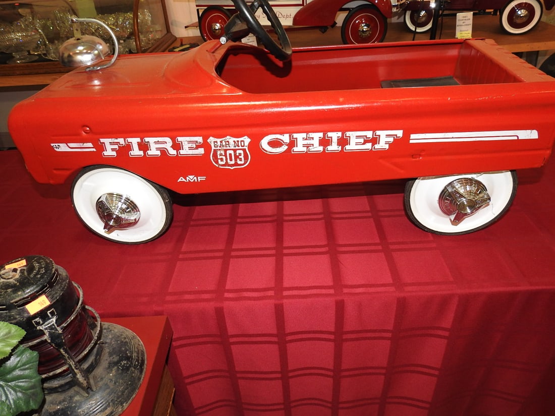 AMF Fire Chief Pedal Car - 7