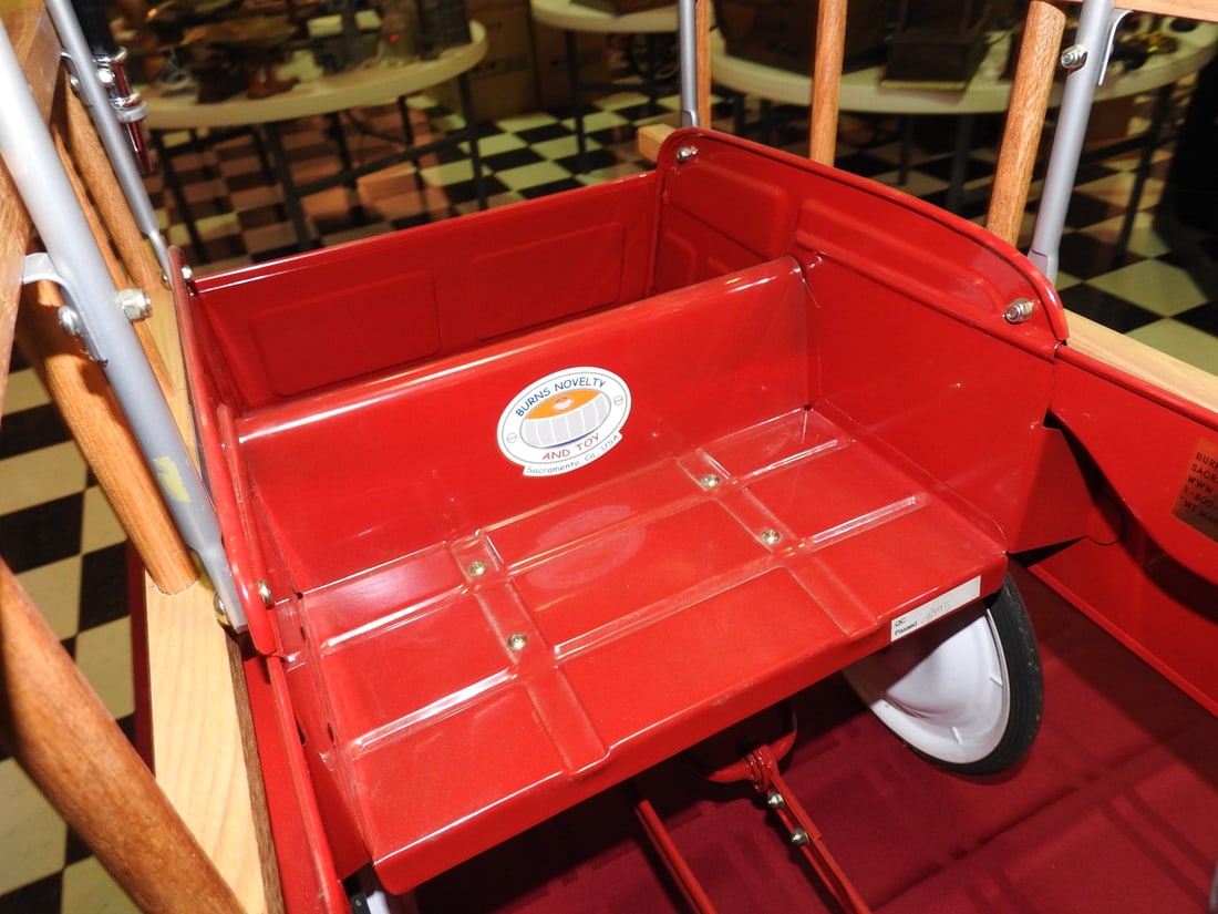New Burns Novelty Fire Dept Jet Flow Drive Pedal Car - 3