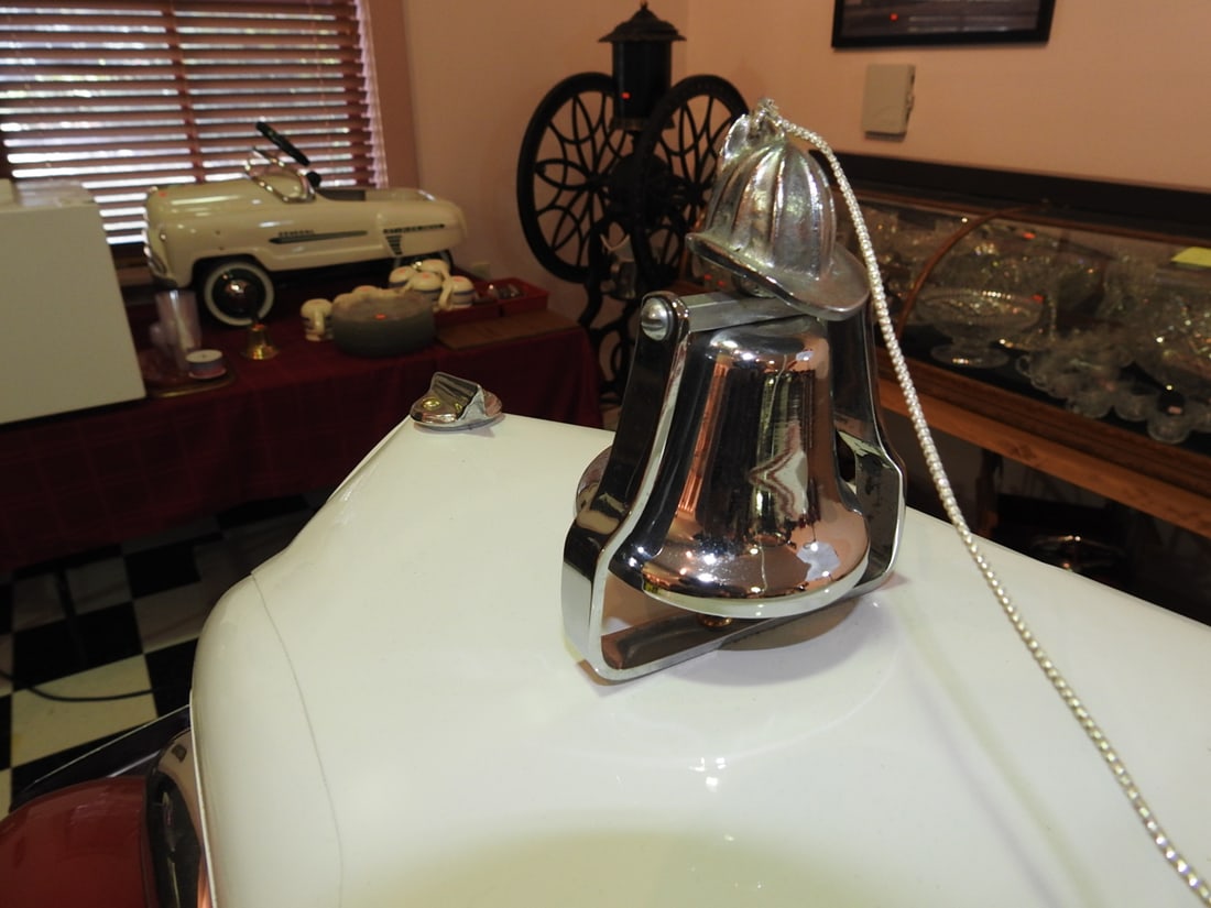 Restored 1936 Gendron Chemical Fire Truck Pedal Car - 11