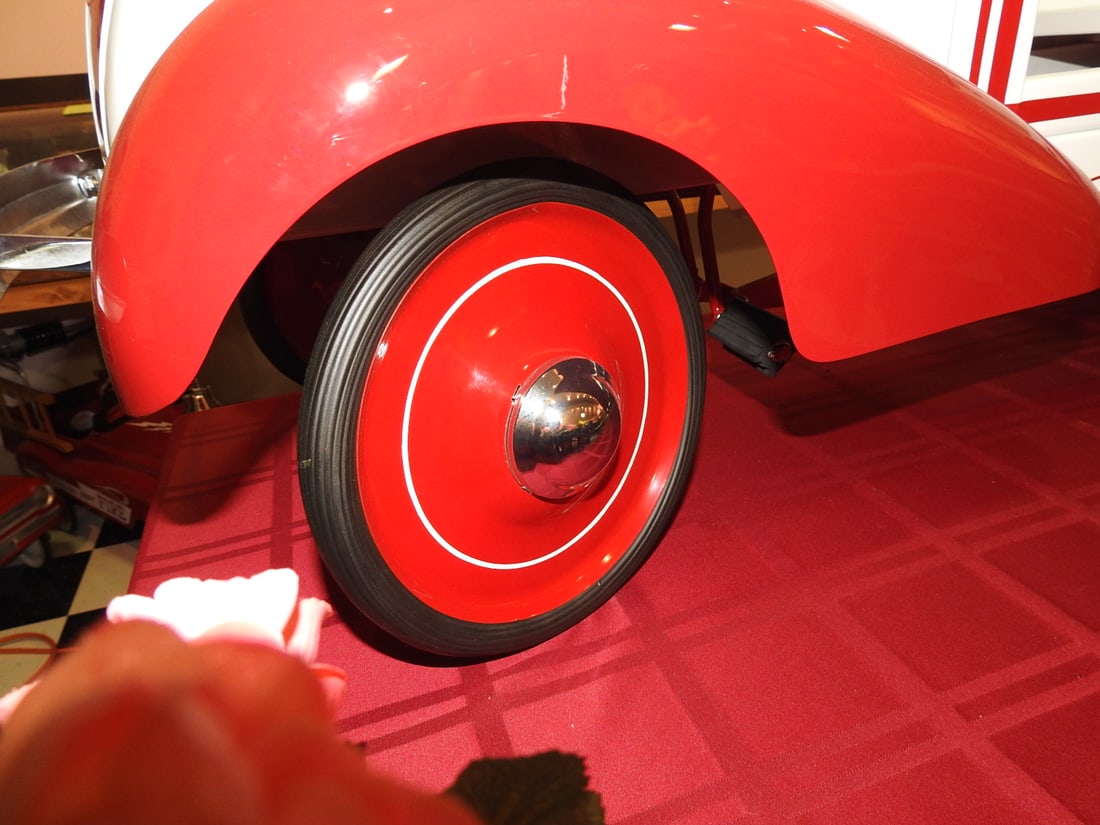 Restored 1936 Gendron Chemical Fire Truck Pedal Car - 4