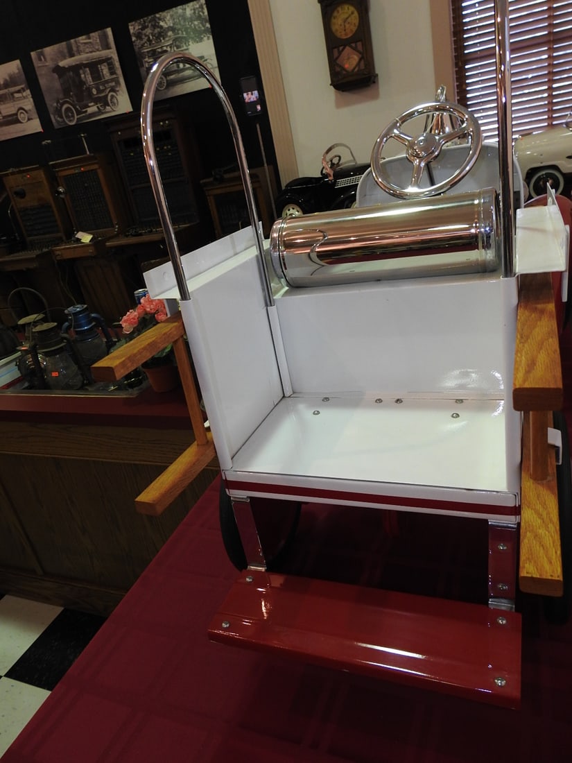 Restored 1936 Gendron Chemical Fire Truck Pedal Car - 8
