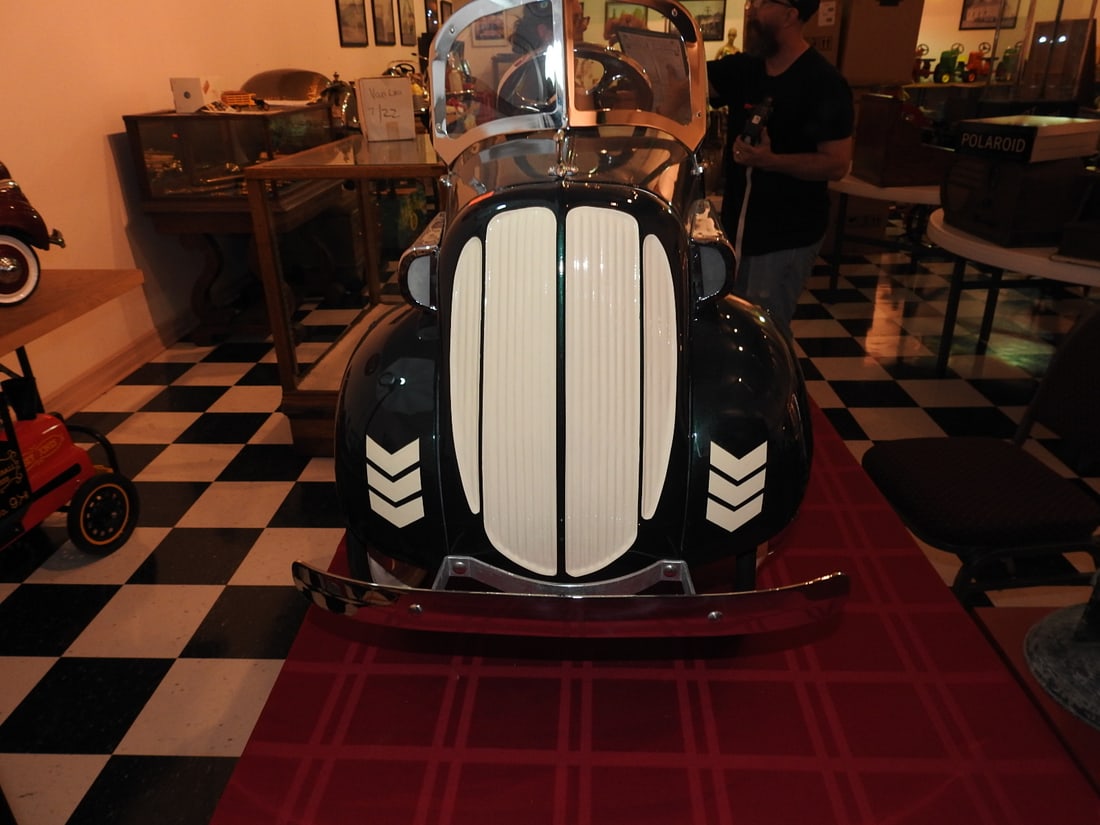 Restored 1935 Steelcraft Chevrolet Pedal Car - 3