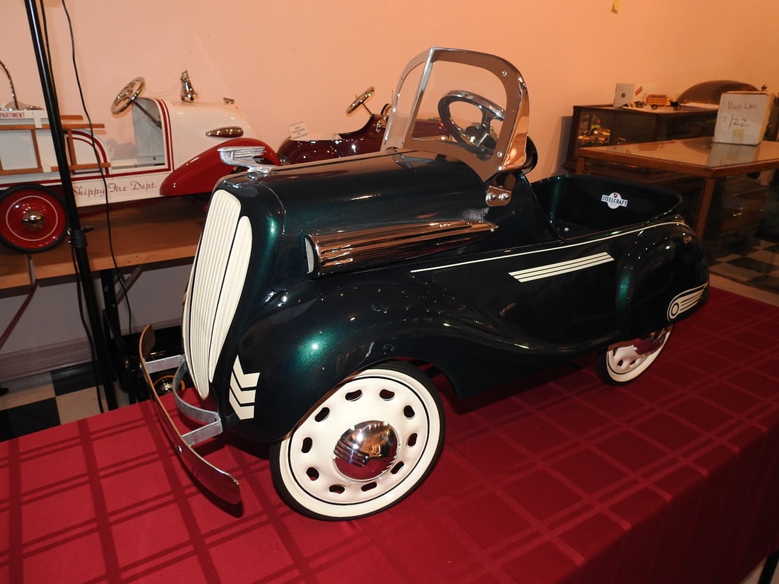 Restored 1935 Steelcraft Chevrolet Pedal Car - 4
