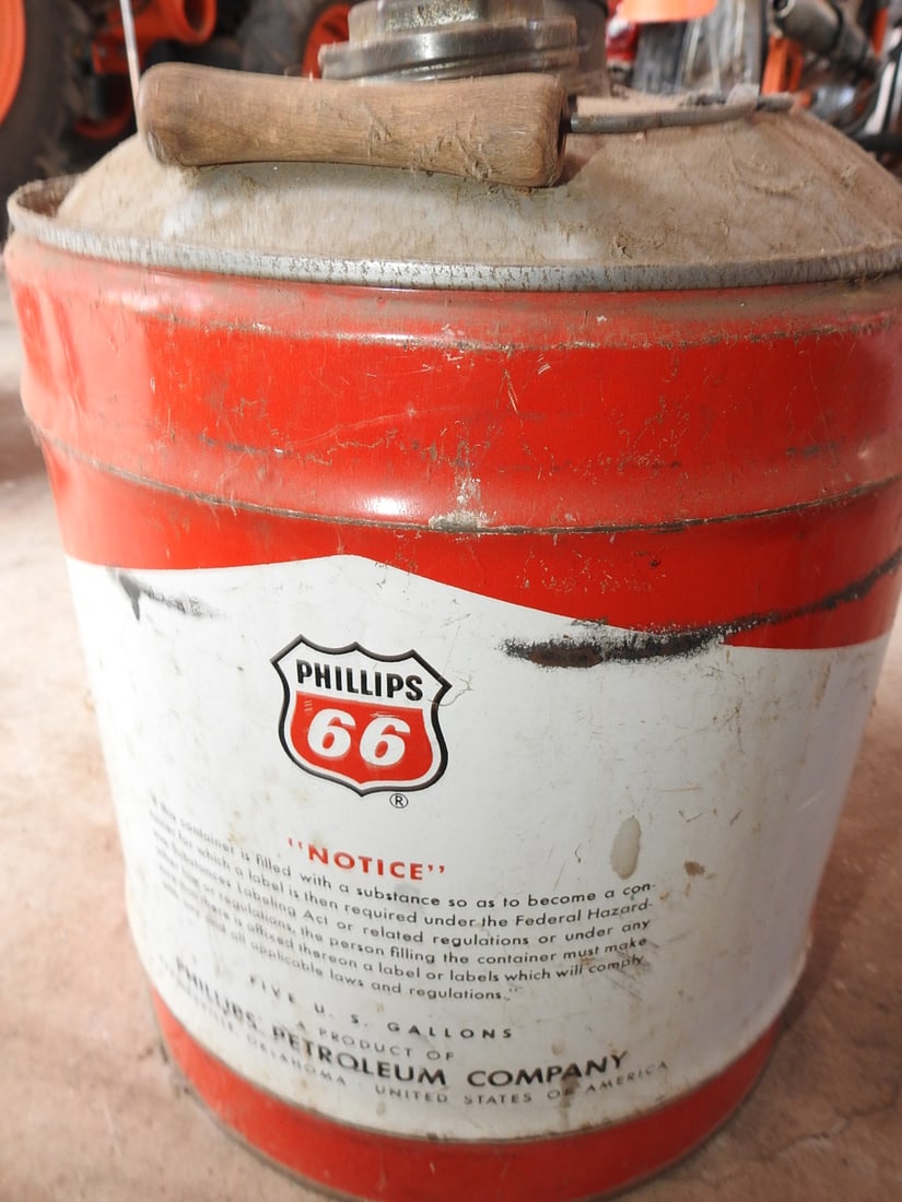 Vintage Phillips 66 Metal Oil Can - 4
