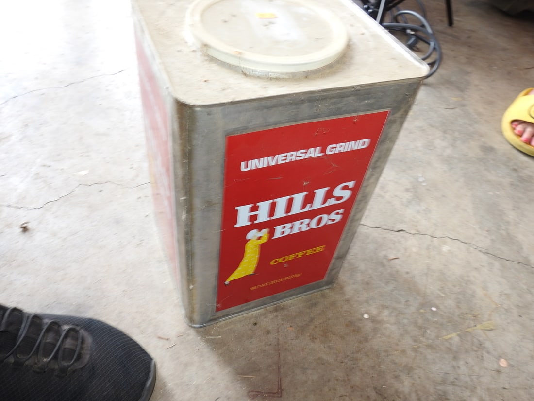 Vintage Hills Bros Universal Grind Coffee Tin - 3