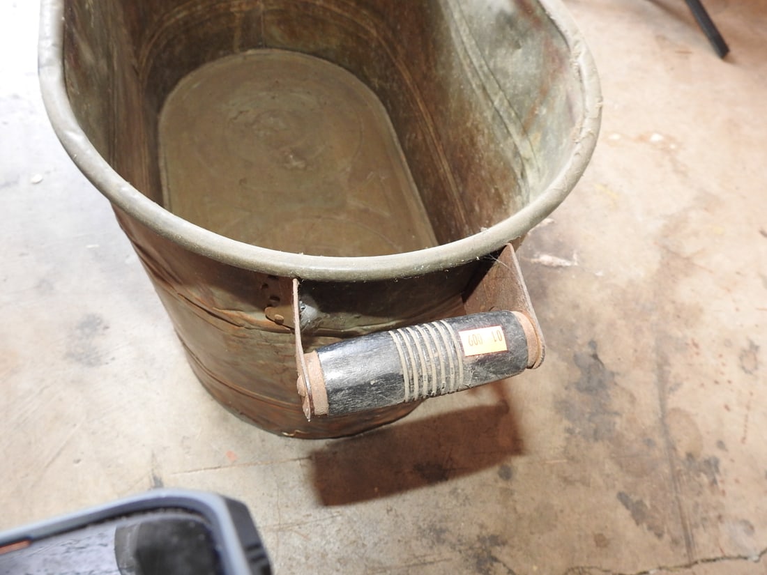 Vintage Deluxe Copper Wash Tub - 4