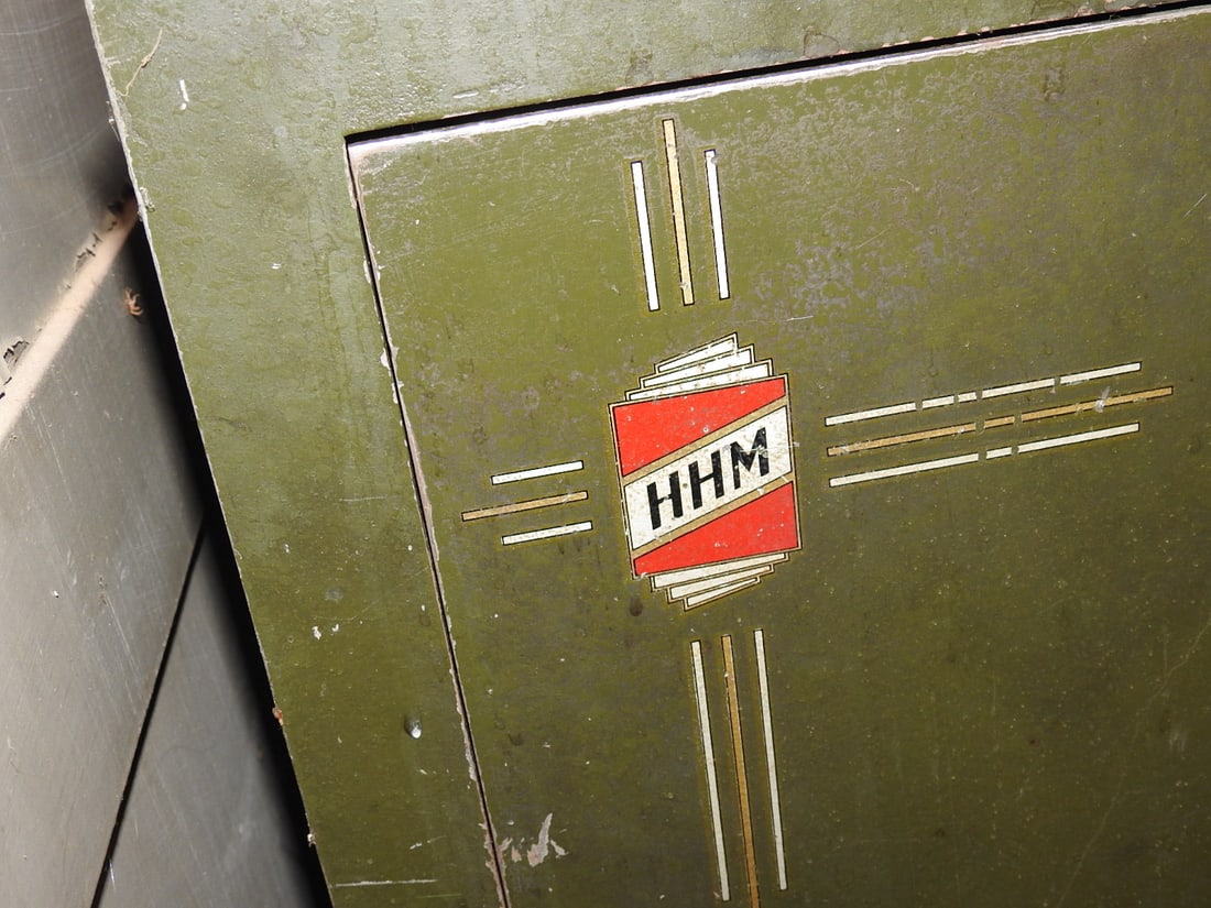 Herring-Hall-Marvin Floor Safe - 3