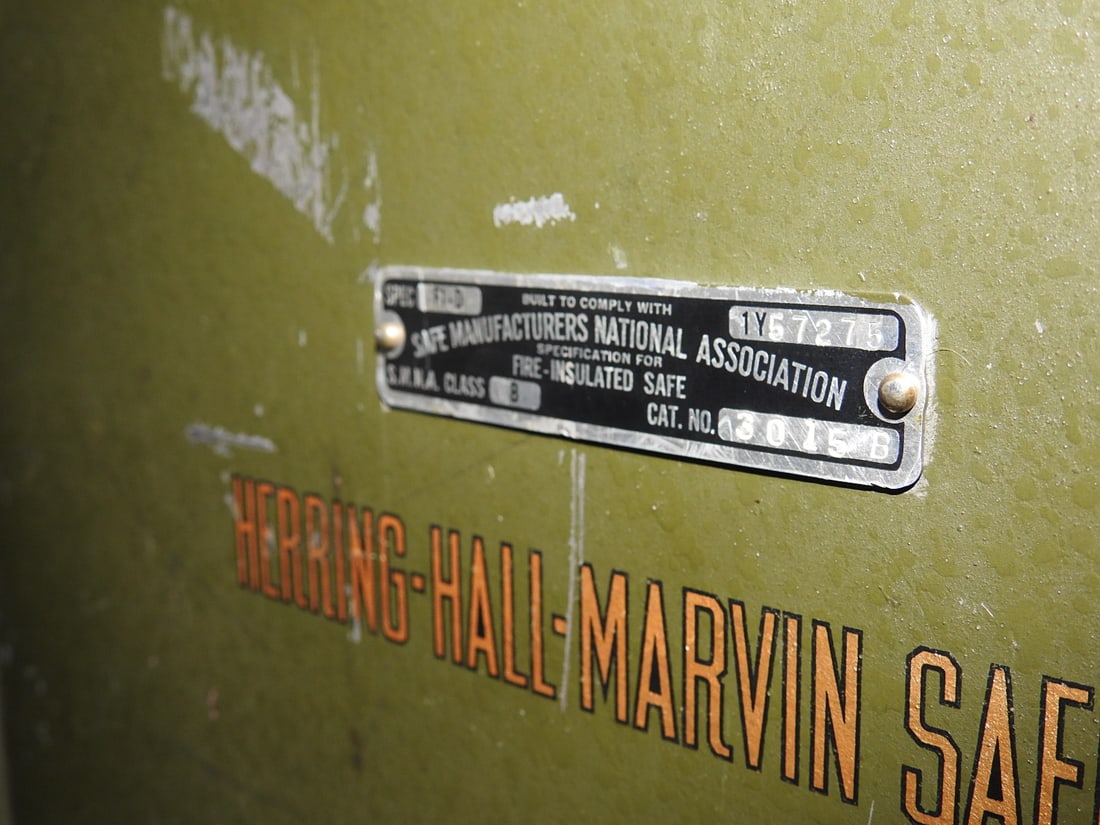 Herring-Hall-Marvin Floor Safe - 8