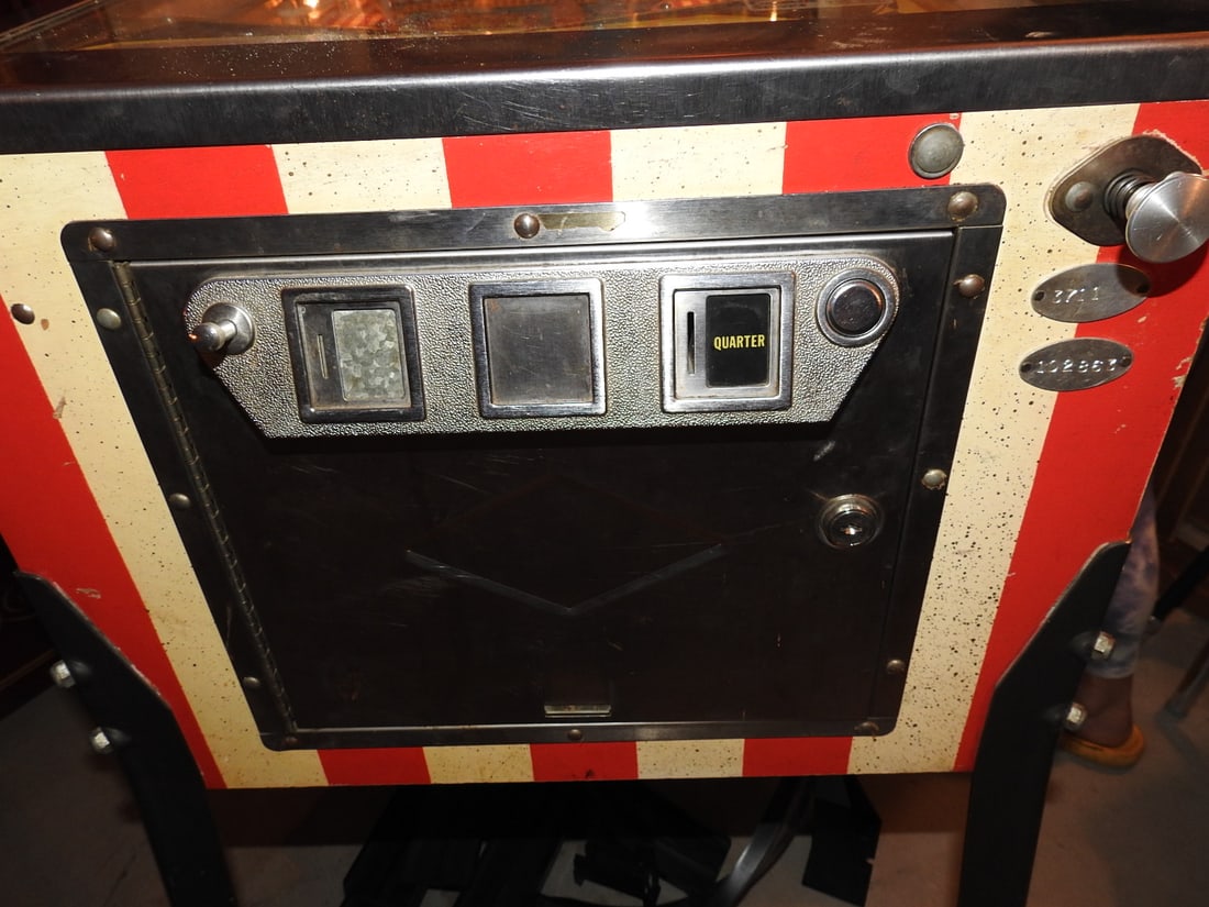 1973 Bally Circus Pinball Machine - 5