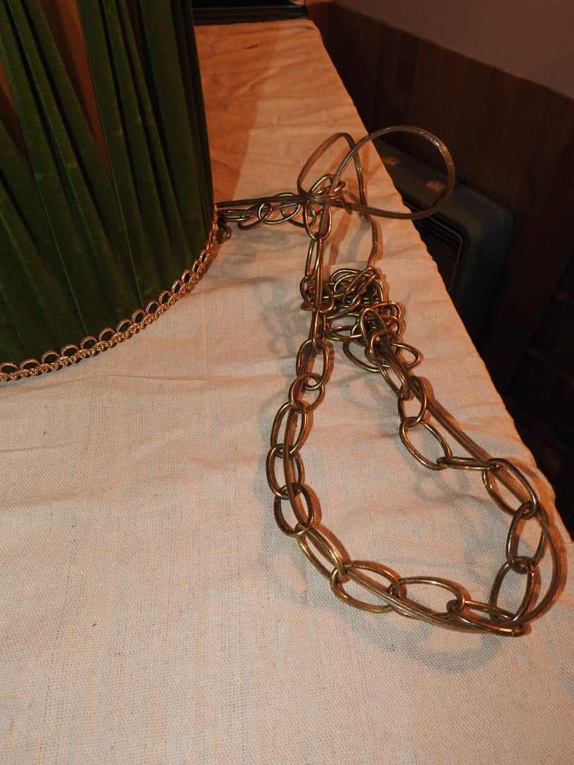 Vintage 1970s Green Velvet Hanging Lamp - 3