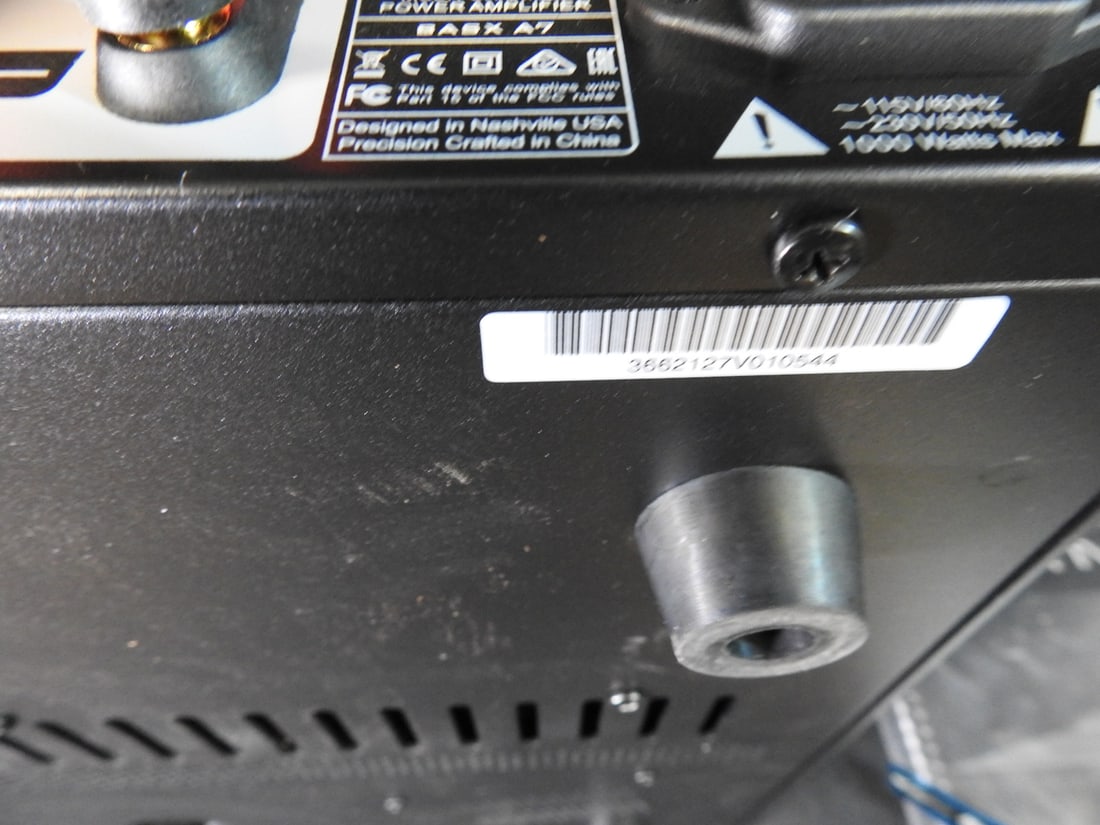 Emotiva BasX A7 Seven-Channel Power Amplifier - 8
