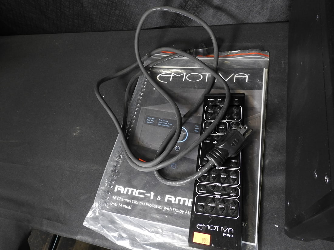 Emotiva RMC-1 Processor - 4