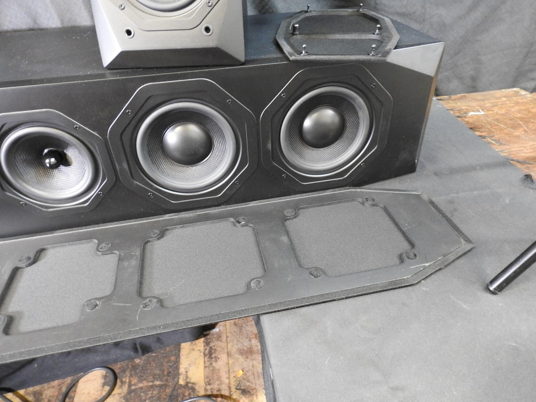 Emotiva Airmotiv Speaker Set of 5 - 7