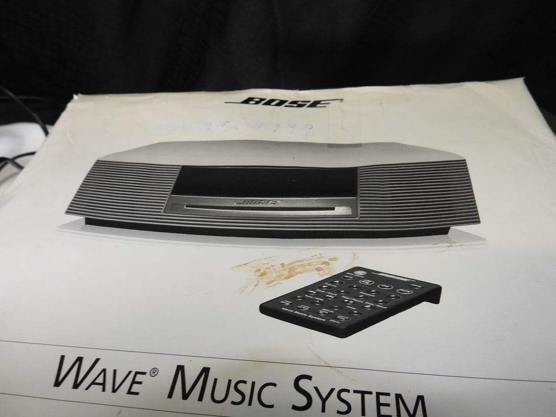 Bose Wave Music System with Manuals - 4