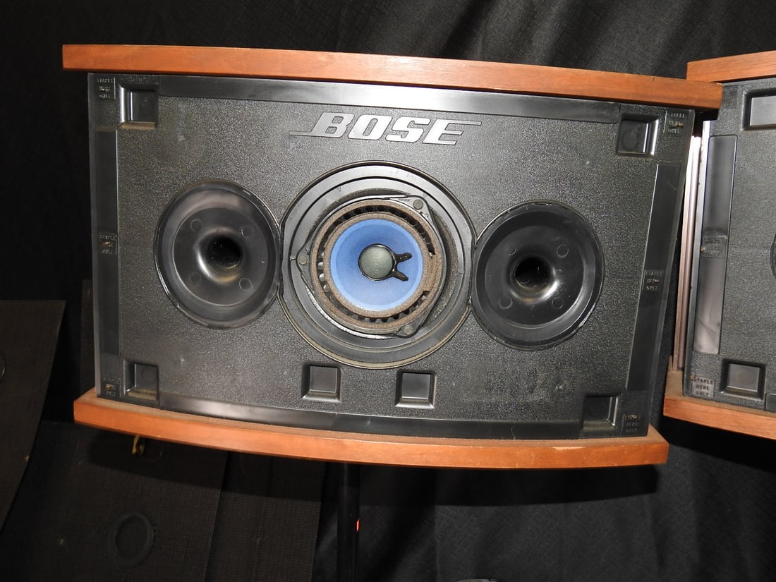 Bose 901 Series V Speakers with Tulip Stands - 15