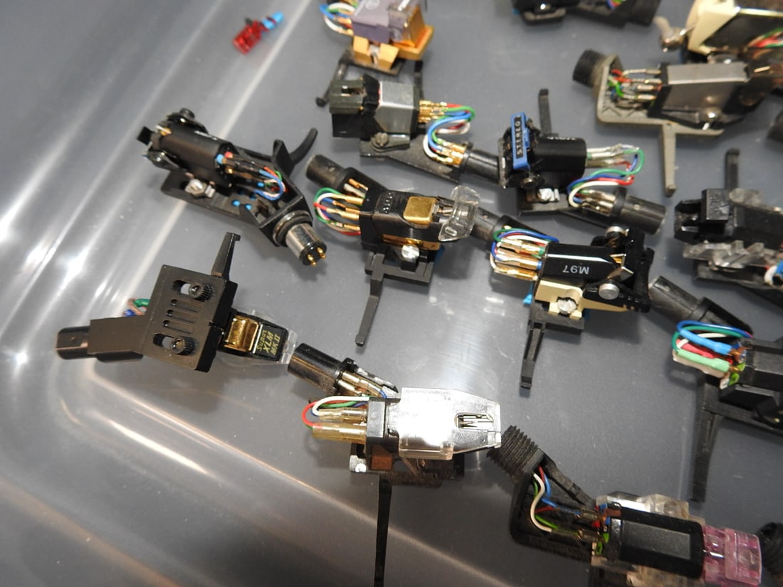 Large Lot of Phono Replacement Needles and Cartridges - 3