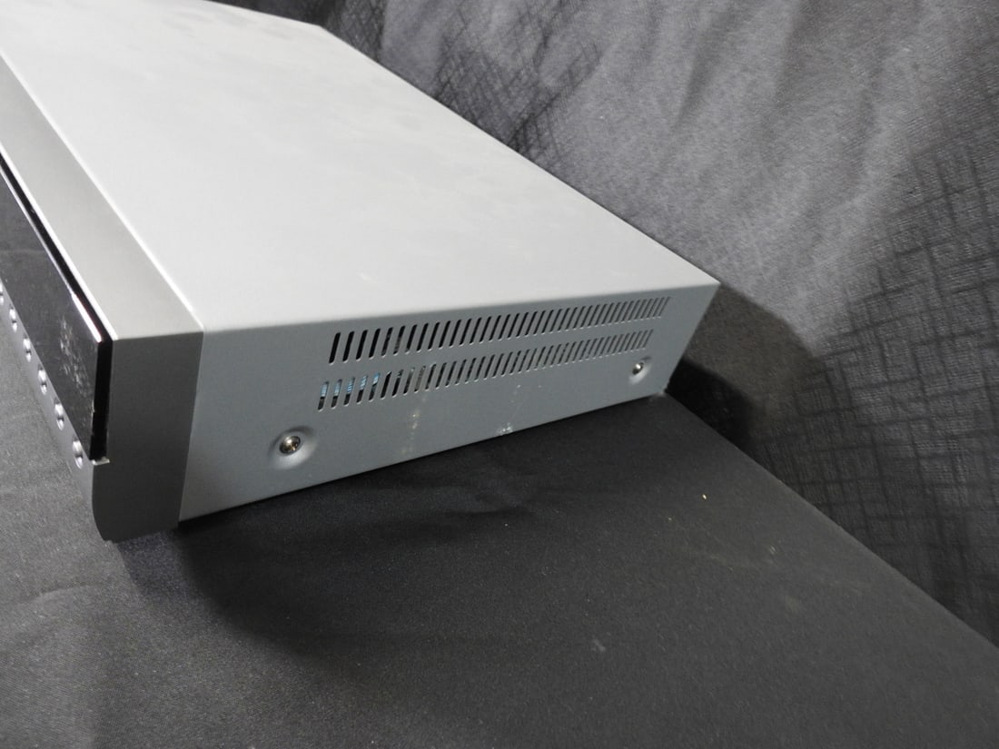 Harman Kardon DVD 101 Blu-ray Receiver - 4
