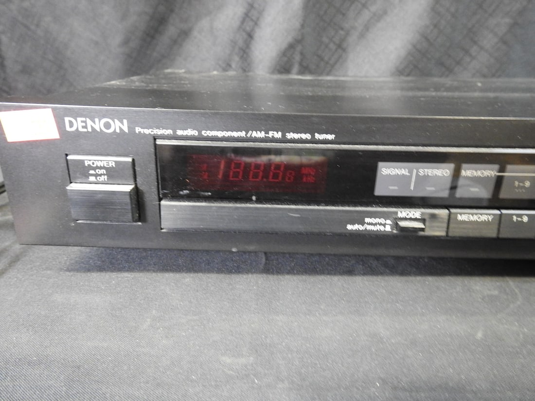 Denon TU-400 AM/FM Stereo Tuner - 2