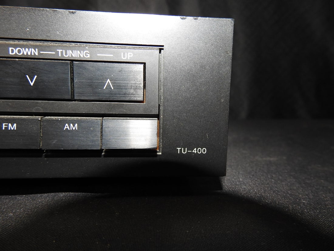 Denon TU-400 AM/FM Stereo Tuner - 6