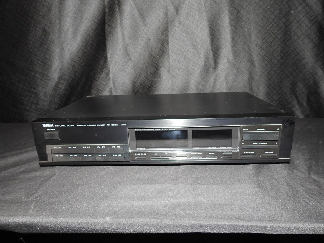Yamaha TX-U AM/FM Stereo Tuner (1 of 7)