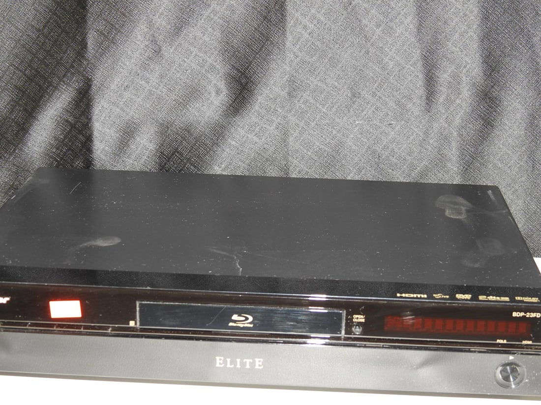 Pioneer Elite BDP-23FD Blu-ray Player - 8