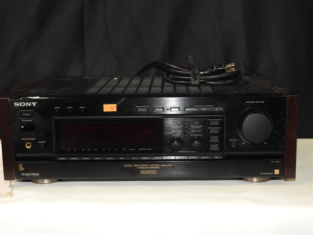 Sony TA-E1000ESD Digital Processing Control Amplifier - 2