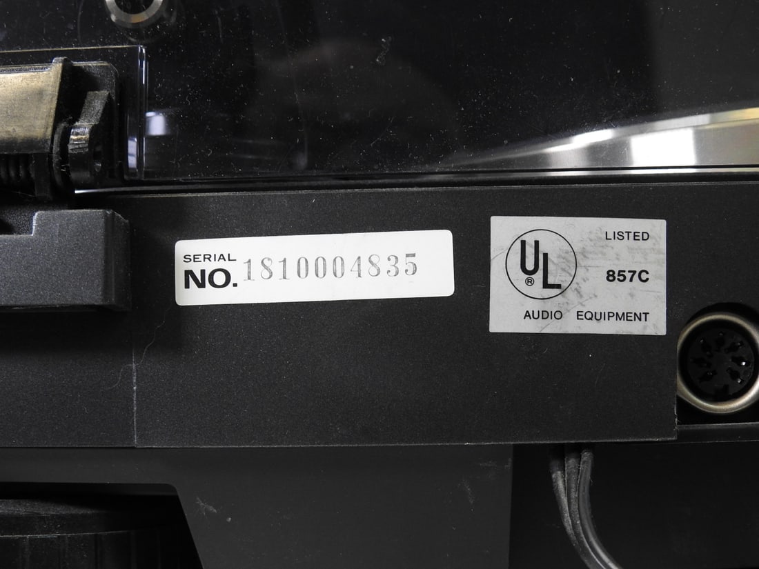 Onkyo Integra CP-1057F Turntable - 11