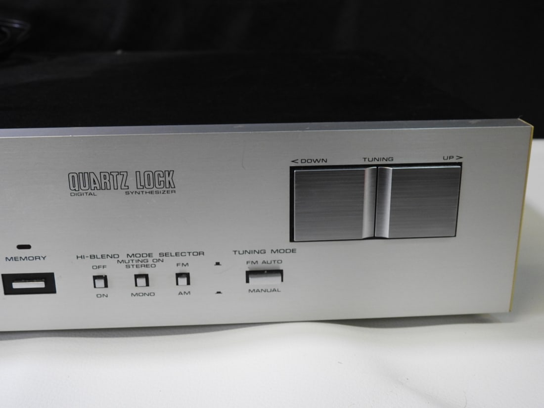 Nikko NT-980 AM/FM Stereo Tuner - 3
