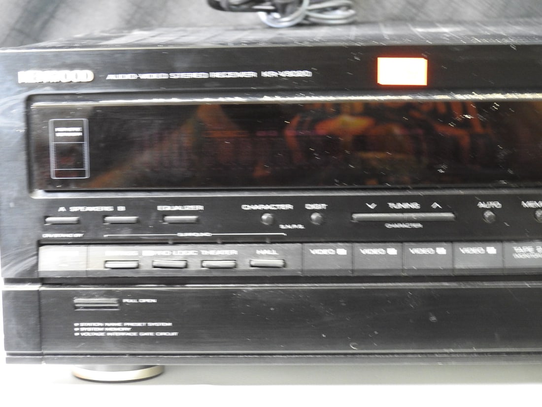 Kenwood KR-V9020 Audio/Video Stereo Receiver - 2