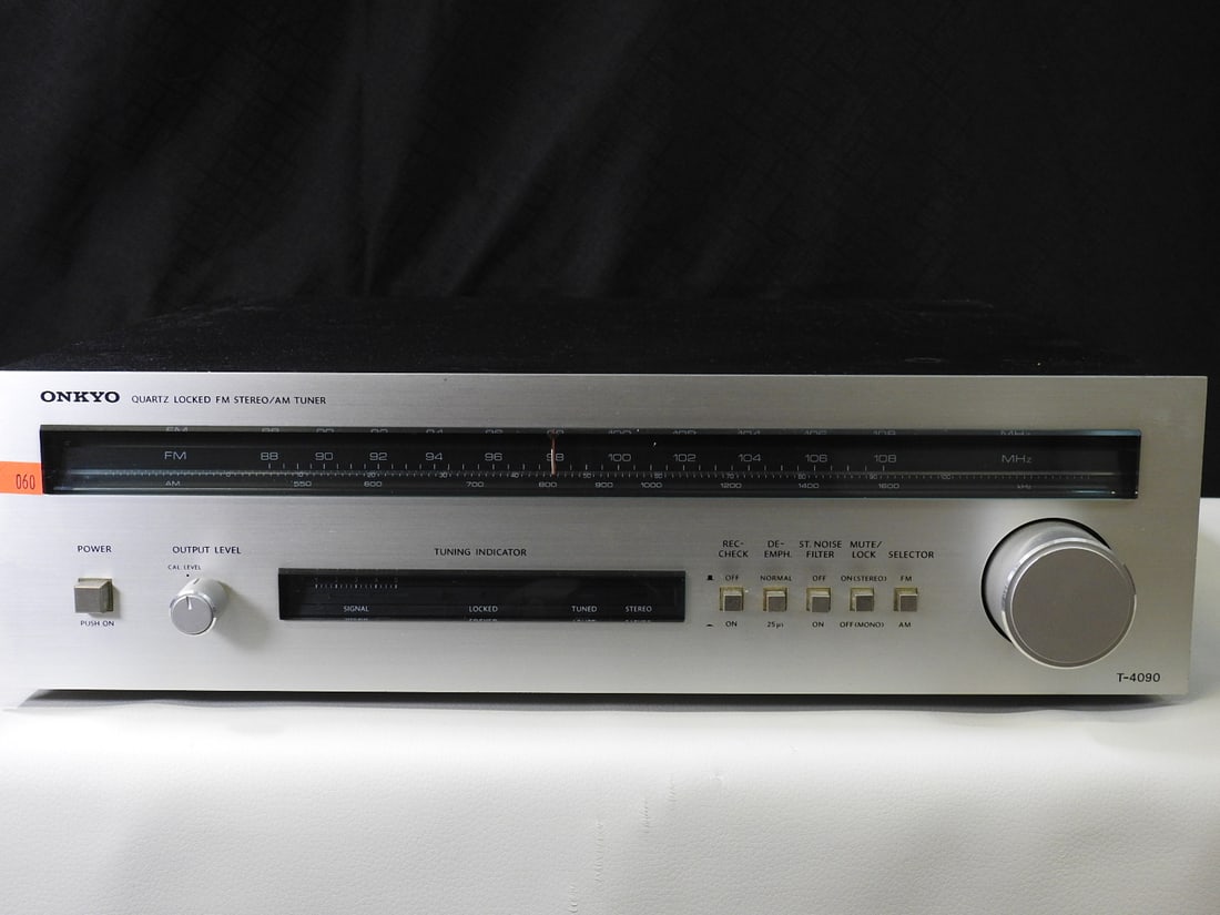 Onkyo T-4090 Tuner - 2