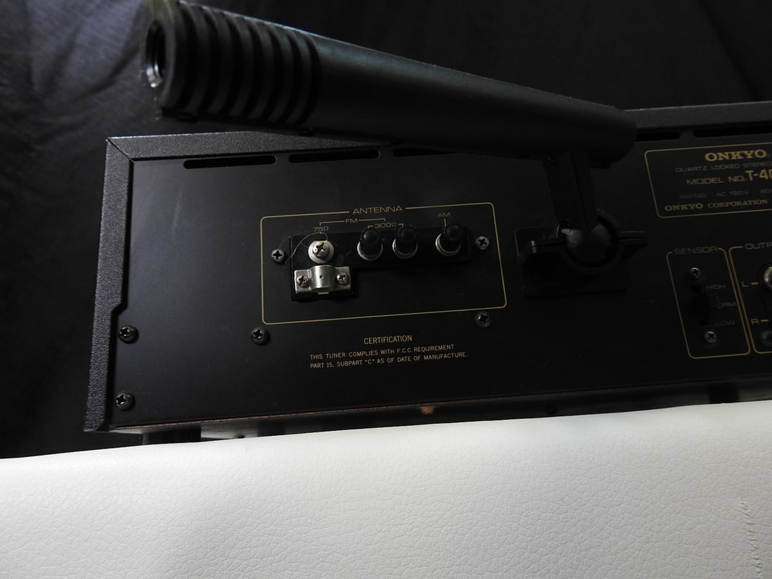 Onkyo T-4090 Tuner - 9