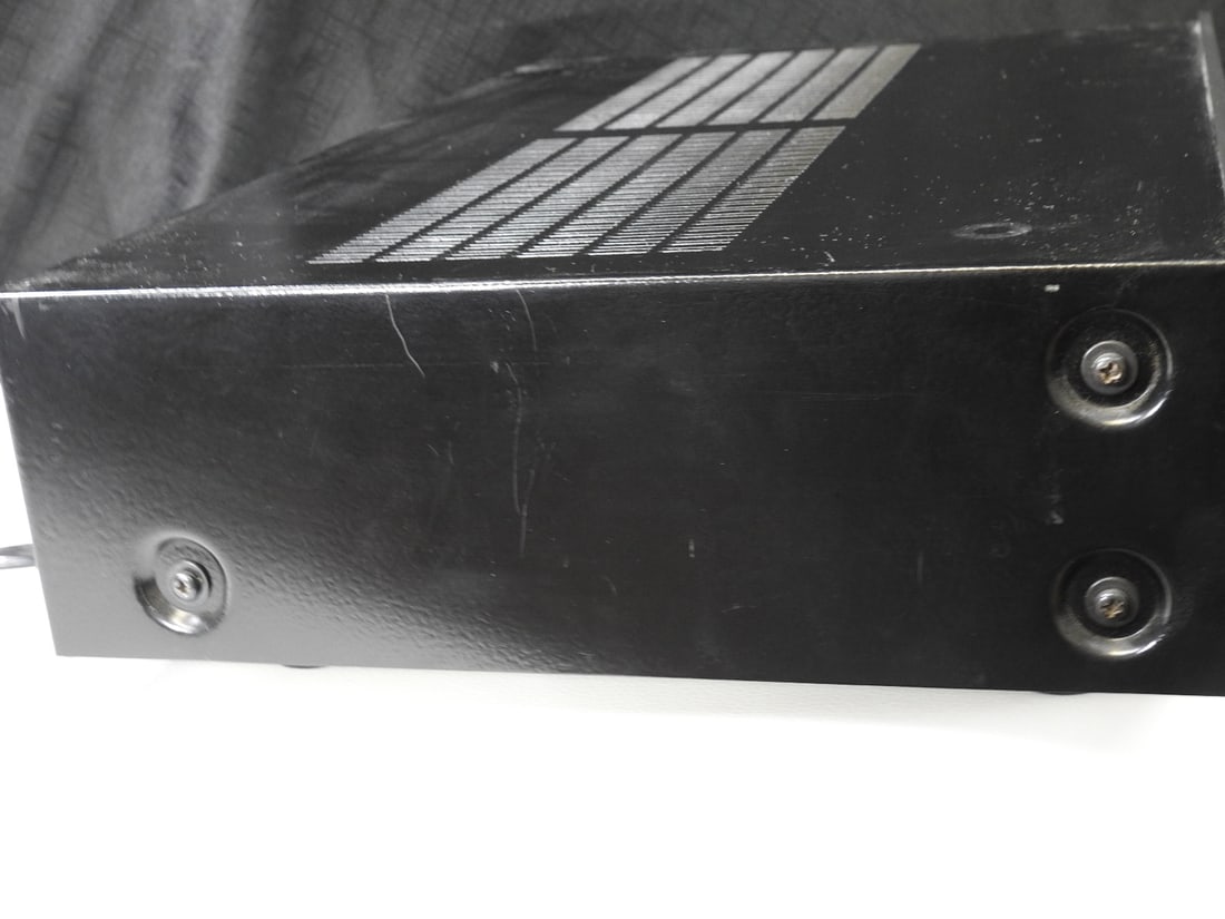 NAD 3140 Stereo Integrated Amplifier - 5