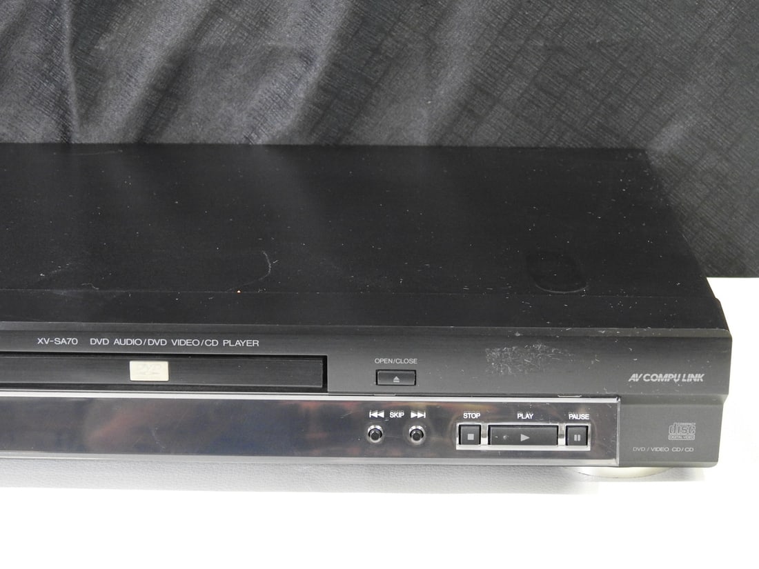 JVC XV-SA70 DVD Player - 3