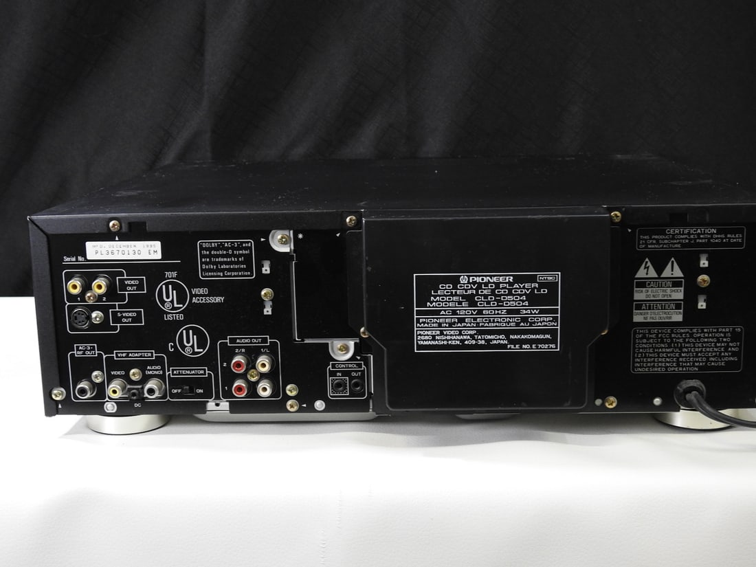 Pioneer CLD-D504 LaserDisc/CD Combo Player for Parts - 12