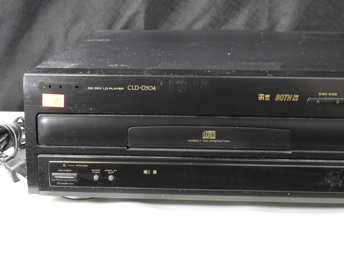 Pioneer CLD-D504 LaserDisc/CD Combo Player for Parts - 2