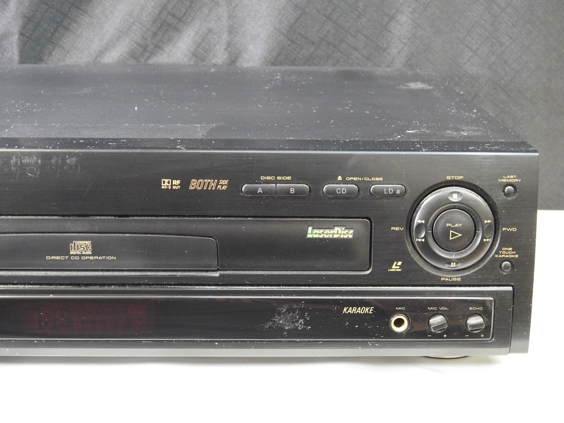 Pioneer CLD-D504 LaserDisc/CD Combo Player for Parts - 3
