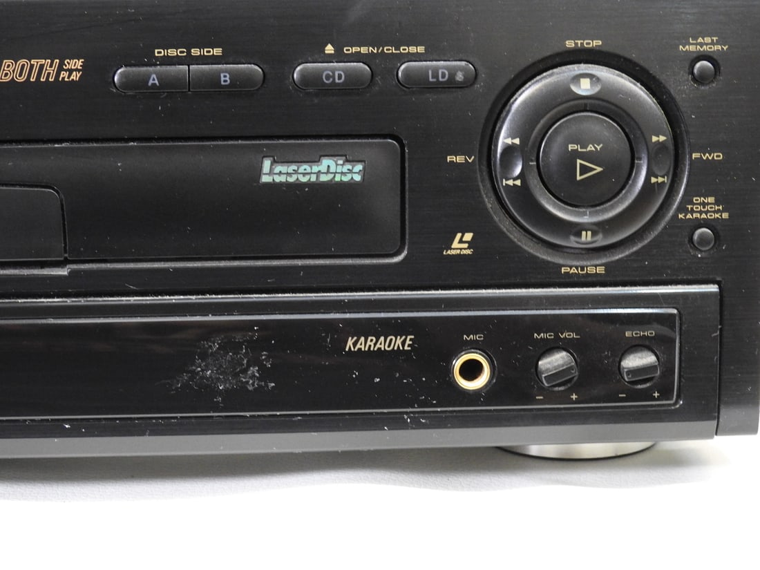 Pioneer CLD-D504 LaserDisc/CD Combo Player for Parts - 4