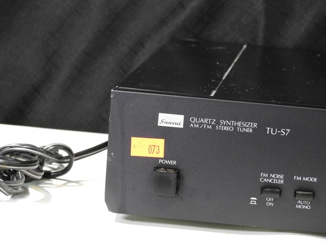 Sansui TU-S7 AM/FM Quartz Synthesizer Stereo Tuner - 3