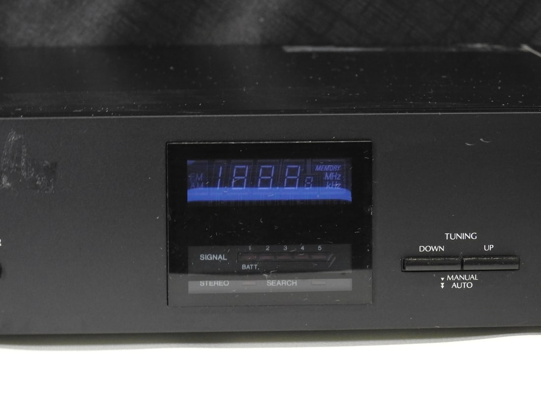 Sansui TU-S7 AM/FM Quartz Synthesizer Stereo Tuner - 4