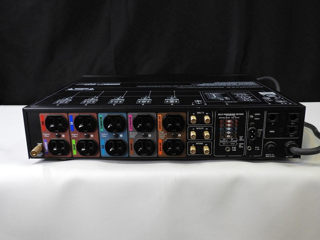 Monster Power HTS 5000 MKII Reference Power Center - 6