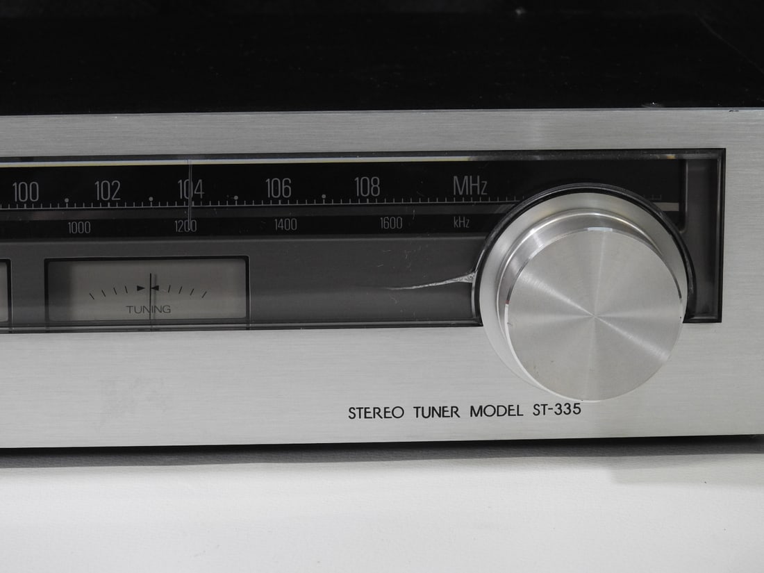 Toshiba ST-335 Stereo FM/AM Tuner - 2