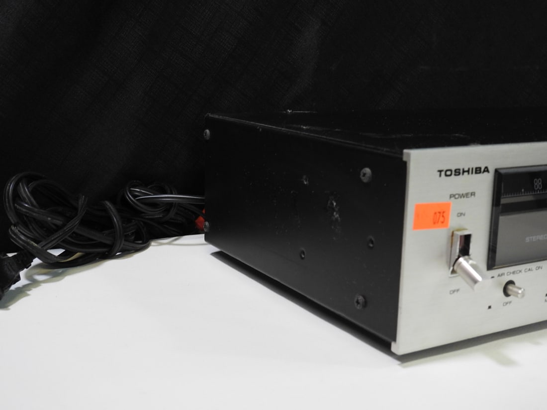 Toshiba ST-335 Stereo FM/AM Tuner - 5