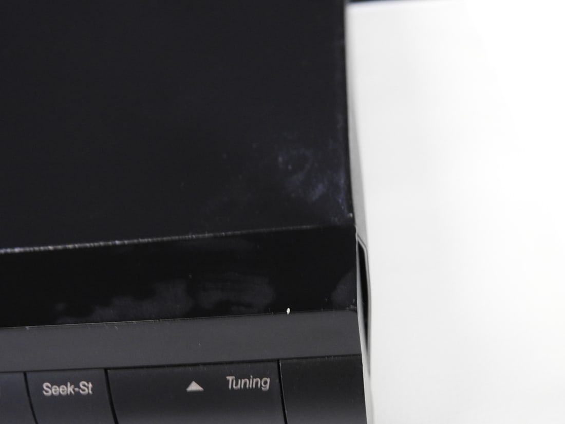 Harman Kardon TU9600 AM/FM Active Tracking Tuner - 2
